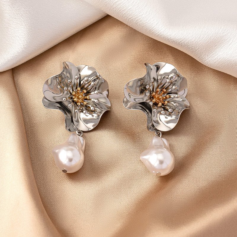 Elegant Retro French Style Pearl Earrings